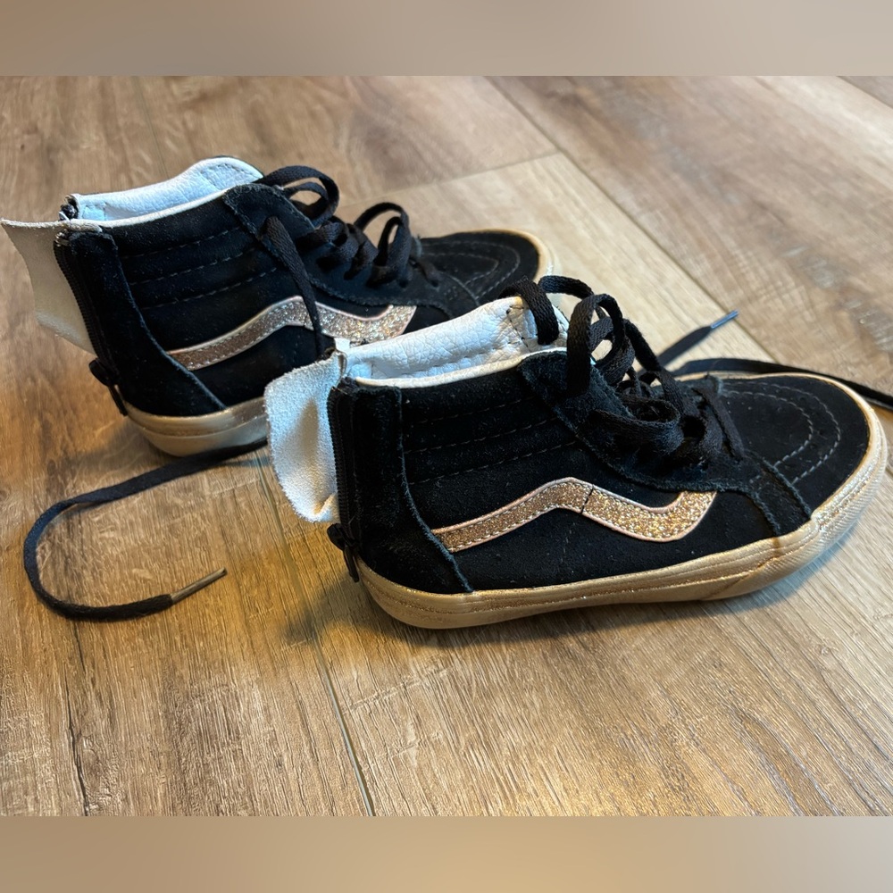 Vansa High-Top Toddler Sneakers – Black Canvas with Gold Trim, Size 12